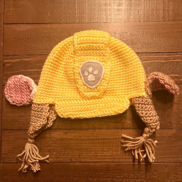 Paw Patrol Rubble Character Hand Knit Hat - Picture 1 of 3